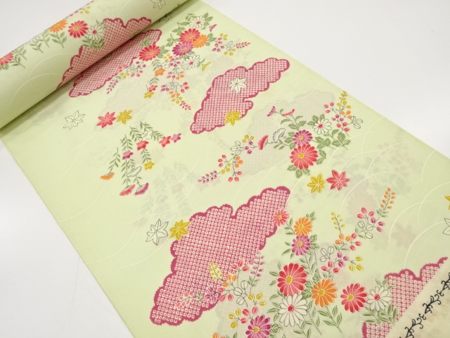 アンティーク　疋田雲に秋草模様　着尺反物